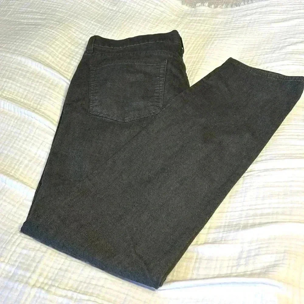 3 for 30$ J Brand men’s denim jeans